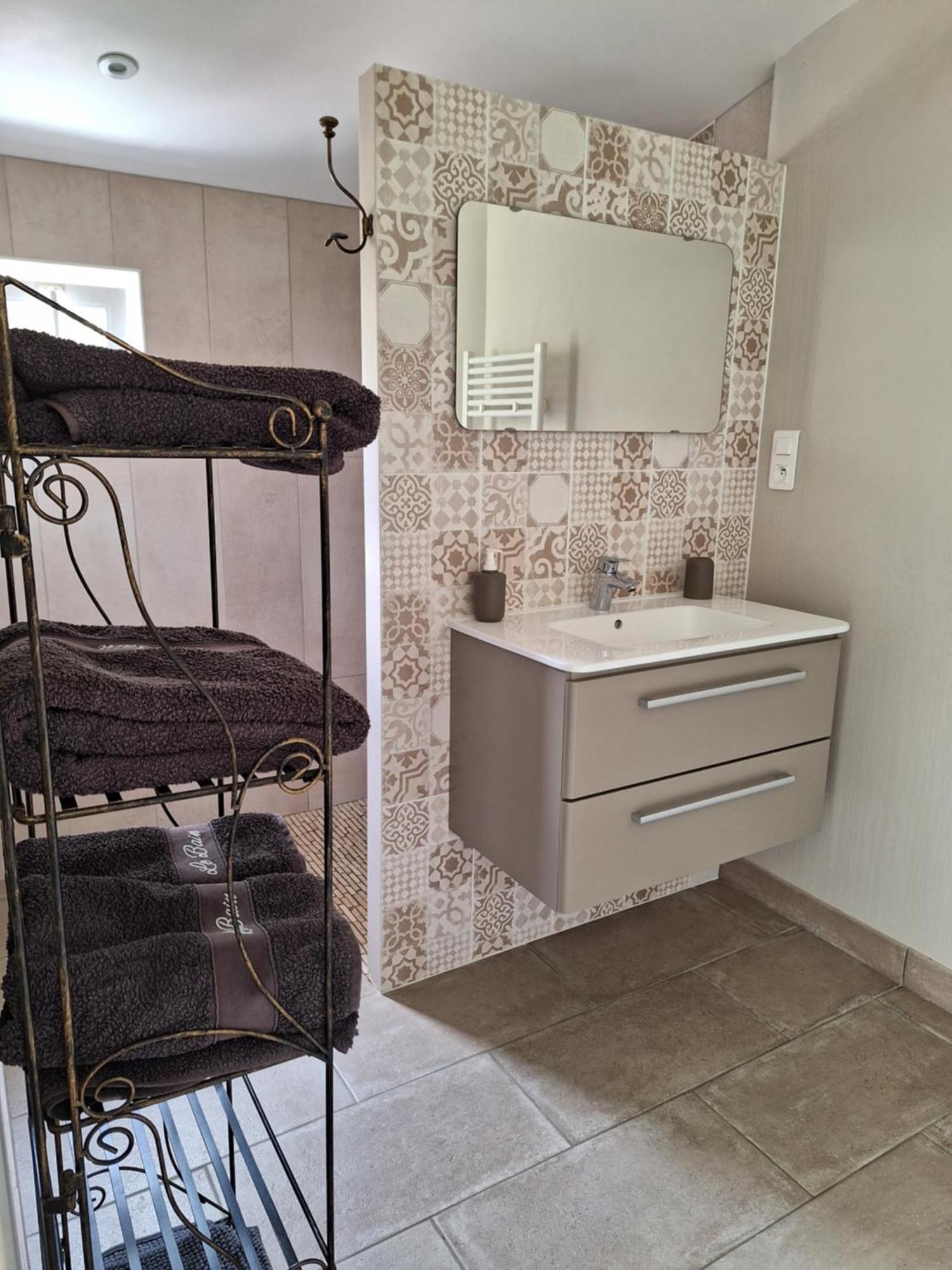 Chez Dominique Et Bruno A 20 Mm Du Puydufou Apartment Bazoges-en-Paillers ภายนอก รูปภาพ